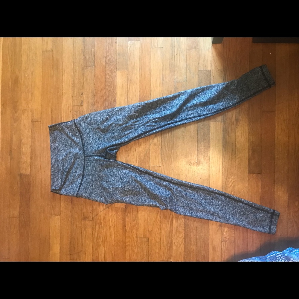 Lululemon high rise wunder under leggings